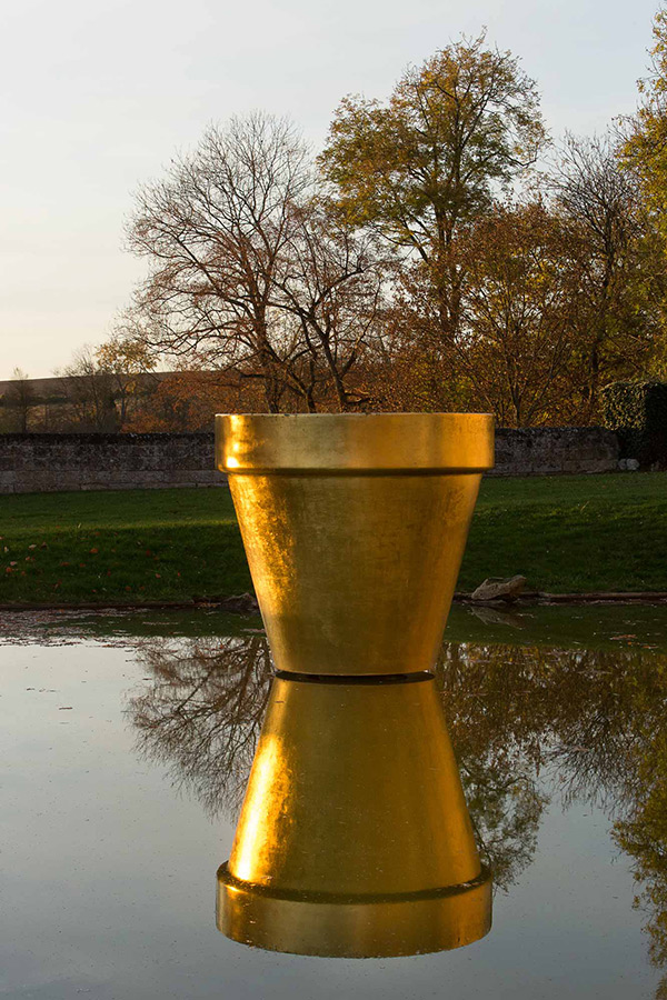 Le Pot Or de Jean-Pierre Raynaud : éclat de l’art contemporain