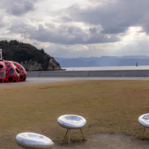 Naoshima, la renaissance artistique d’une île en friche